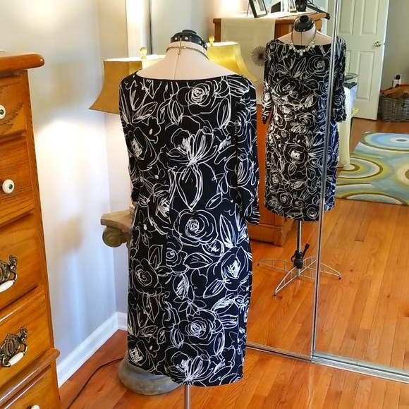 KARL LAGERFELD PARIS Black&White SZ 14 Dress with Side Ruching. - Picture 5 of 12